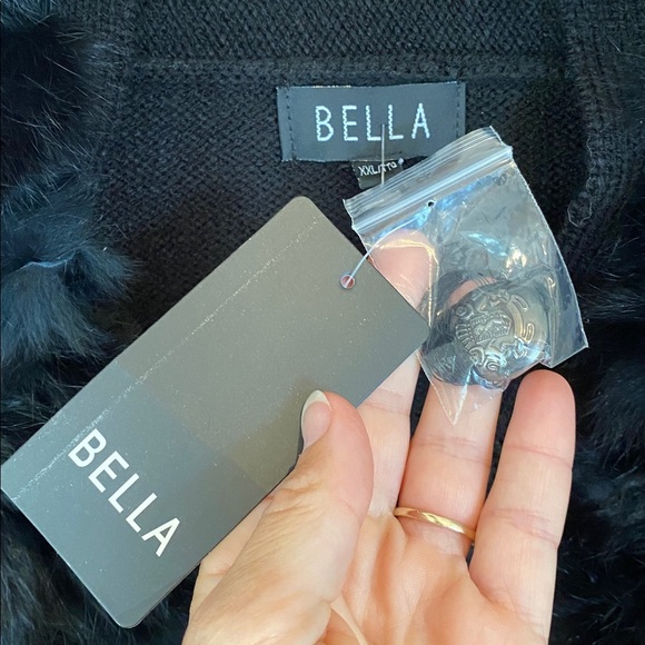 Bella Rabbit Fur Collar Black Cardigan Asymetrical - Picture 3 of 9